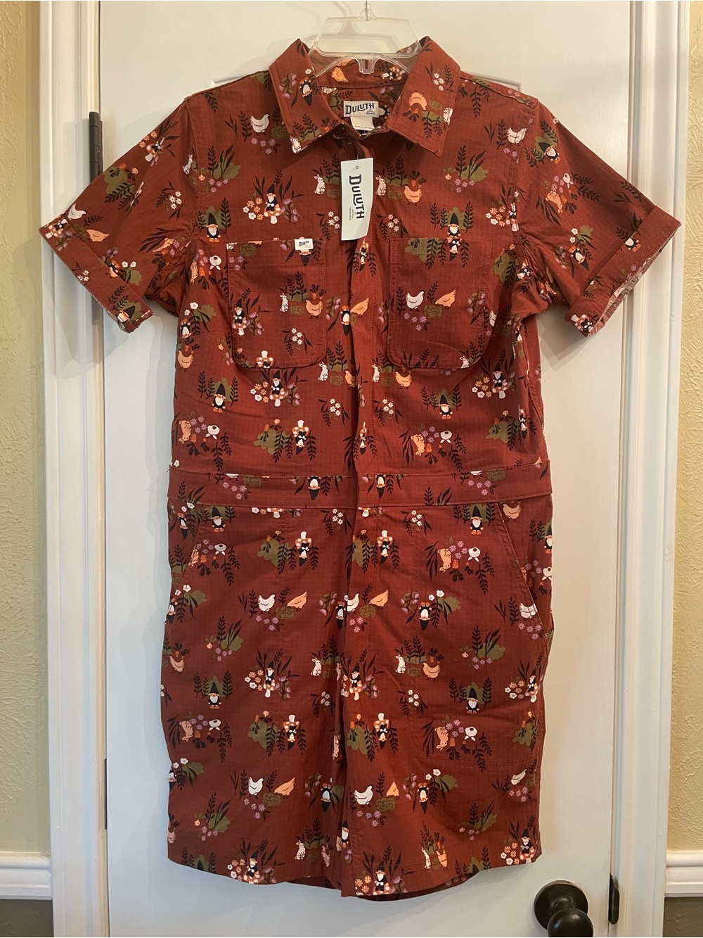 🌟NWT🌟 Duluth Heirloom gnome short coveralls, size S